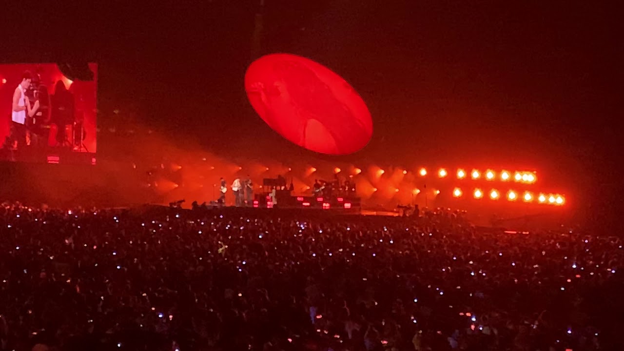 IKWYDLS / Señorita (WITH CAMILA) -  Shawn Mendes Tour (Toronto 9/6/19) HD