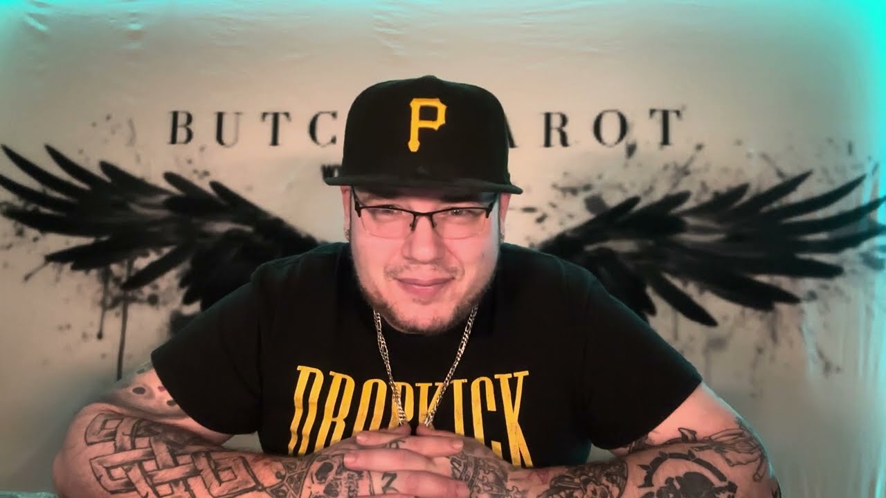 PISCES “They’re crazy about you” 😉 Tarot love reading