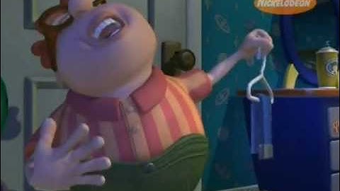 carl wheezer singingfolding and hanging