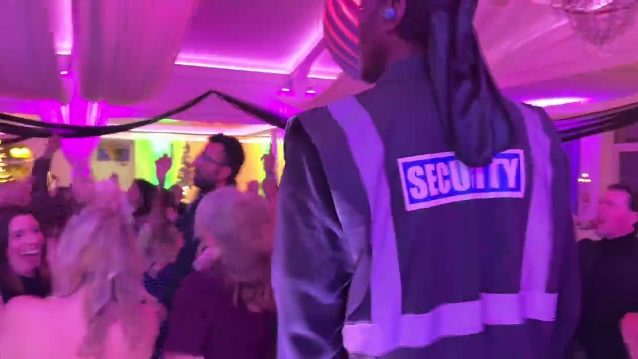 Behind the Scenes to Dancefloor |  DJ Night | DJ Wayne Wreckz