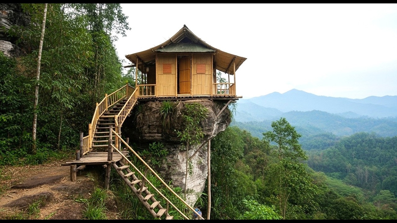 I Built a Bamboo Shelter on a High Cliff to Survive Alone in the Wild ...