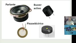  Creando electricidad al apretar el cuarzo con  efecto Piezoeléctrico