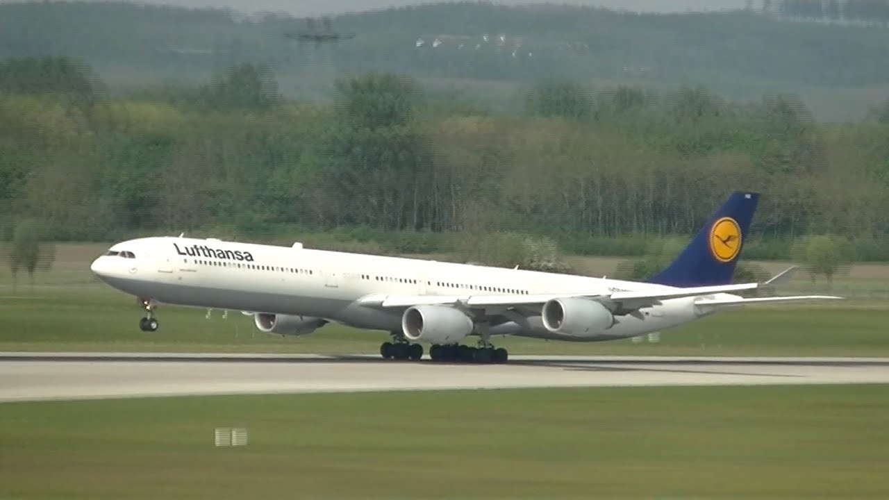 航空機・ヘリコプター LH A321 Aircrafttag Lufthansa 23/07/02 札幌丘珠空港 北海道航空 AS365N3 Dauphin (JA008H