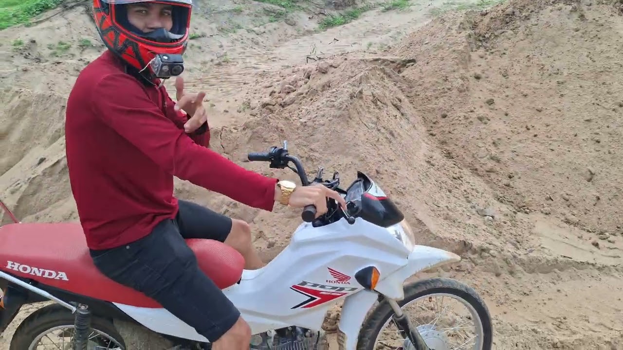 Subindo barrancos na pop110es