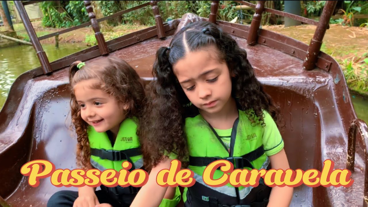 Vitória e Valentina - CARAVELA PORTUGUESA EM ALTO MAR