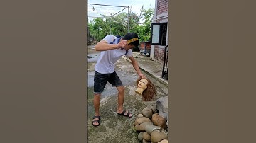 Cho con em ăn kẹo cầu vồng 🌈🍭 #funny #comedy #shorts