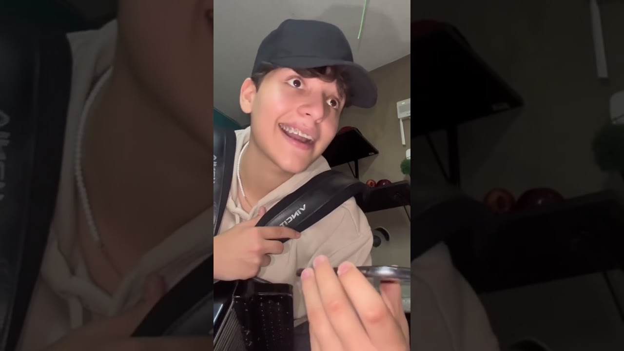 le habrá gustado su canción al pobre hombre? la canción sale el 18 de agosto 😳