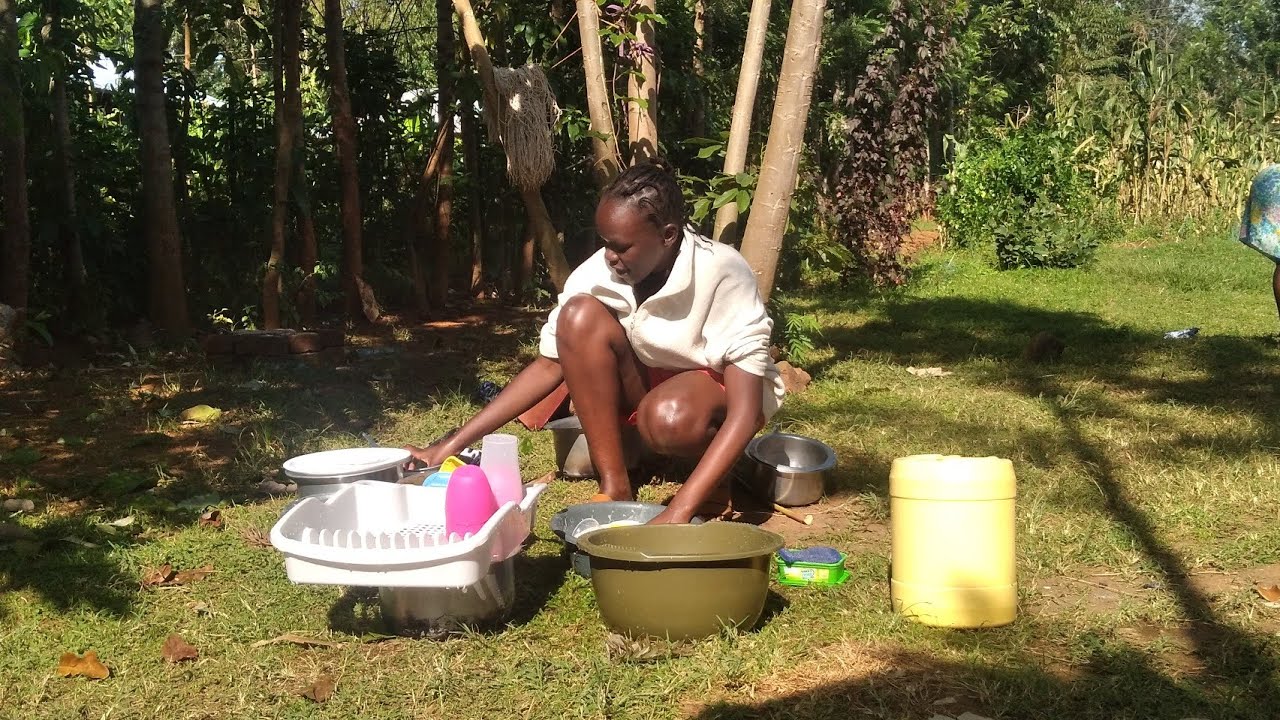 MORNING ROUTINE IN THE AFRICAN VILLAGE - YouTube