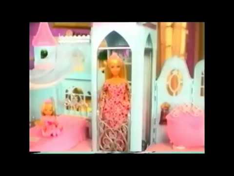 Barbie Cenicienta y su Palacio de Princesas (2005)