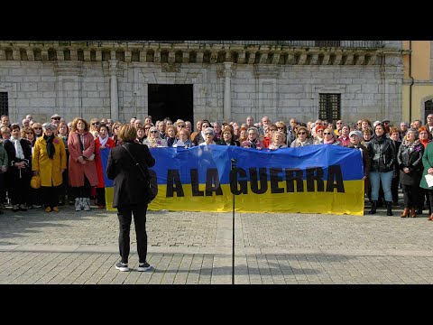 ‘Coros por la Paz’ vuelven a pedir en Ponferrada el fin de los conflictos bélicos en el mundo