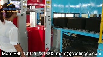 Horizontal parting flaskless casting molding machine