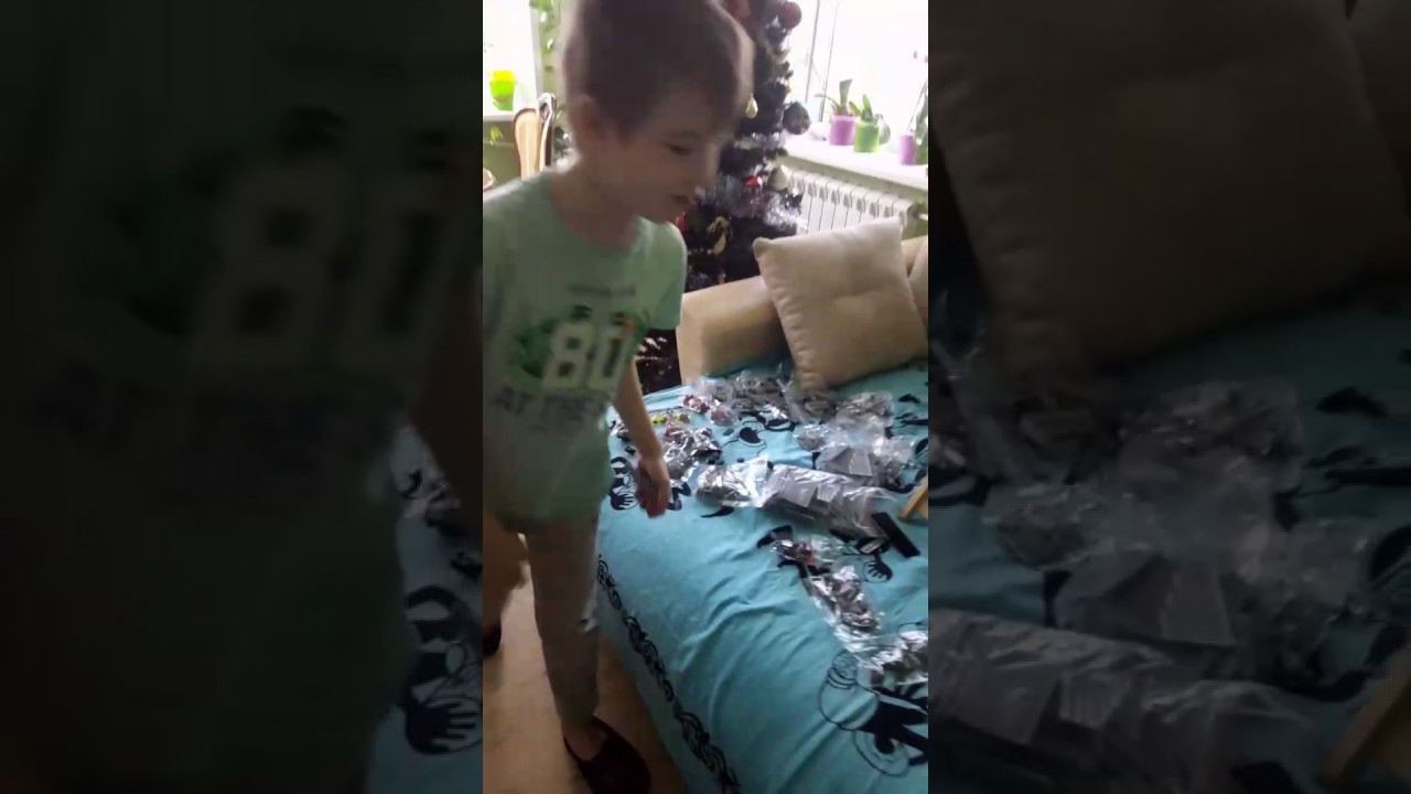 Лего. Зборка звезды смерти. 3804 детали.