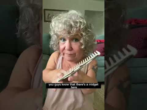Comedian @TanyaleeDavis celebrates 33yr as a standup comedian