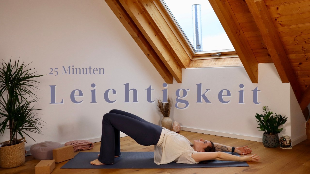 Sanftes Yoga für Leichtigkeit & Kraft | 25 Min Achtsame und stärkende Praxis