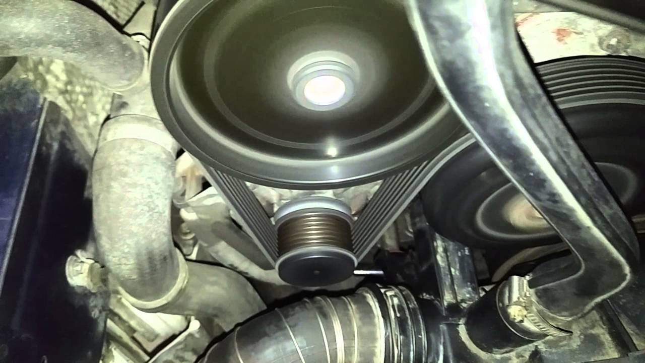 Mercedes C230 Pulley Noise & Bounce (Tensioner & Idler) + Power Steering Rattle - YouTube