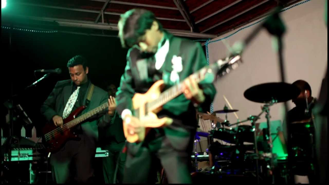 2 Minutes to Midnight - Melanie & Daniel - Wedding