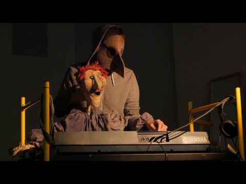 Love Puppets -