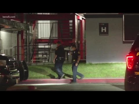 sandro Teen shot in the back while in a car, police say