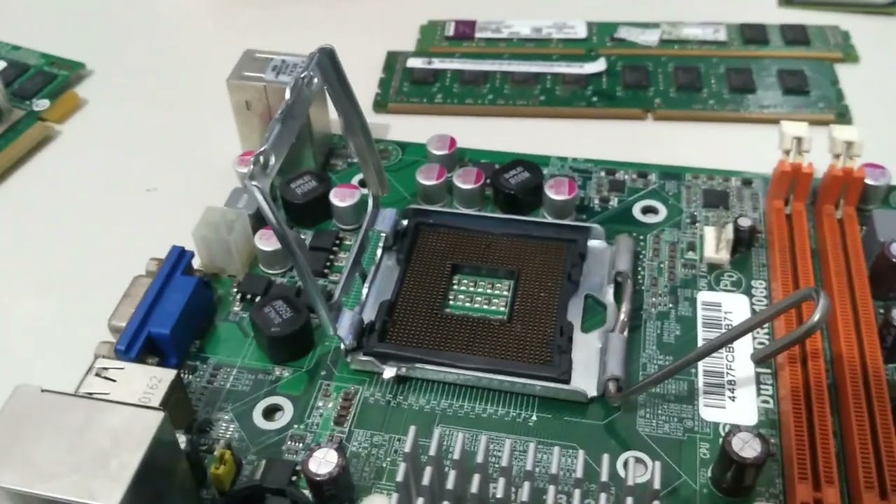 Conheça o Primeiro Core2 Duo ( E4300 1.8Ghz) e Dicas de Recuperação Placa Mãe Positivo (ECS)