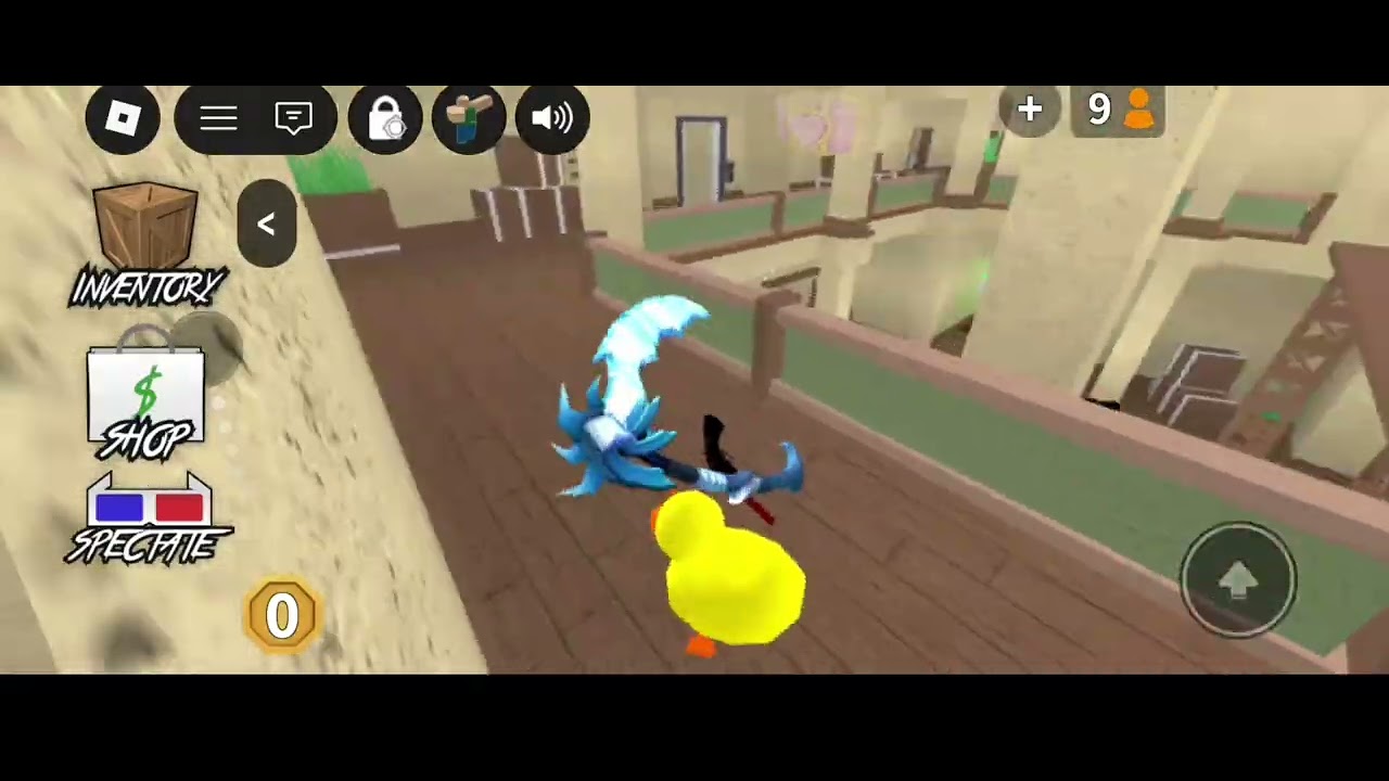 Играю в мм2 в скине уточки🤷🐤