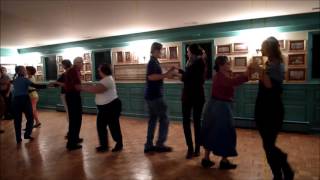 When Laura Smiles (English Country Dance)