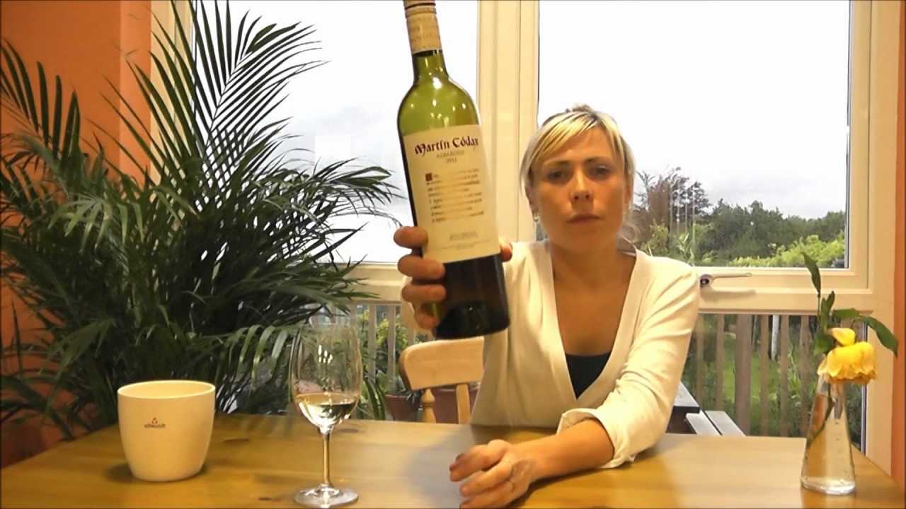 Martin Codax Albarino 2011 video tasting with Helen Tate