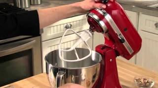 Hvornår umoral Sovesal KitchenAid® Artisan® Series 4.8 L Tilt-Head Stand Mixer - YouTube