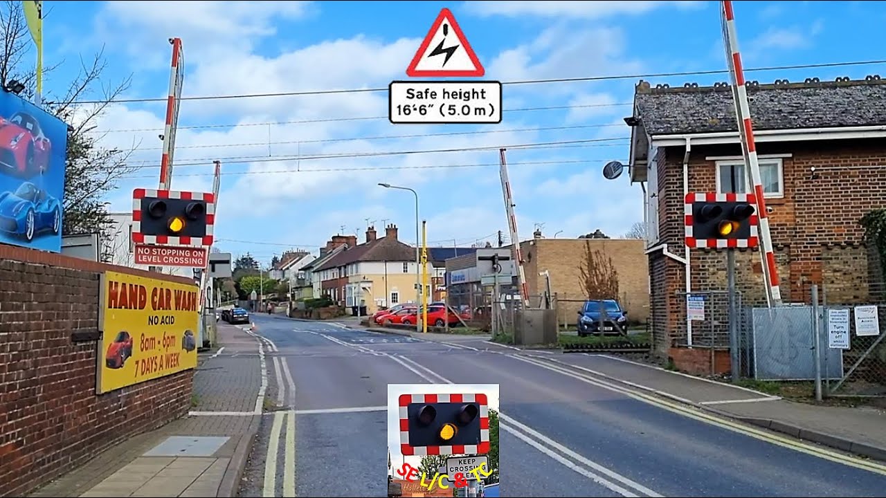 Stowmarket Station Level Crossing, Suffolk