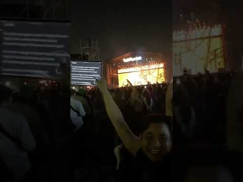 Agar semua bisa nyanyi tanpa lupa lirik