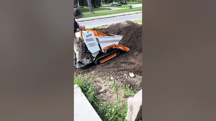 Landhero Self Loading Mini Dumper in Action