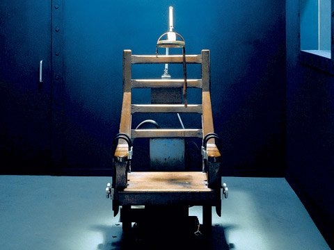 Der elektrische Stuhl, eine unnötige Leidens Geschichte !