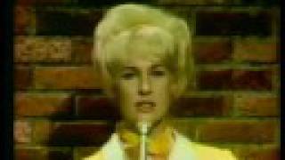 Tammy Wynette  - Stand By Your Man chords