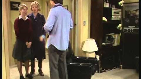 Prisoner Cell Block H - Colleens Family Is Killed