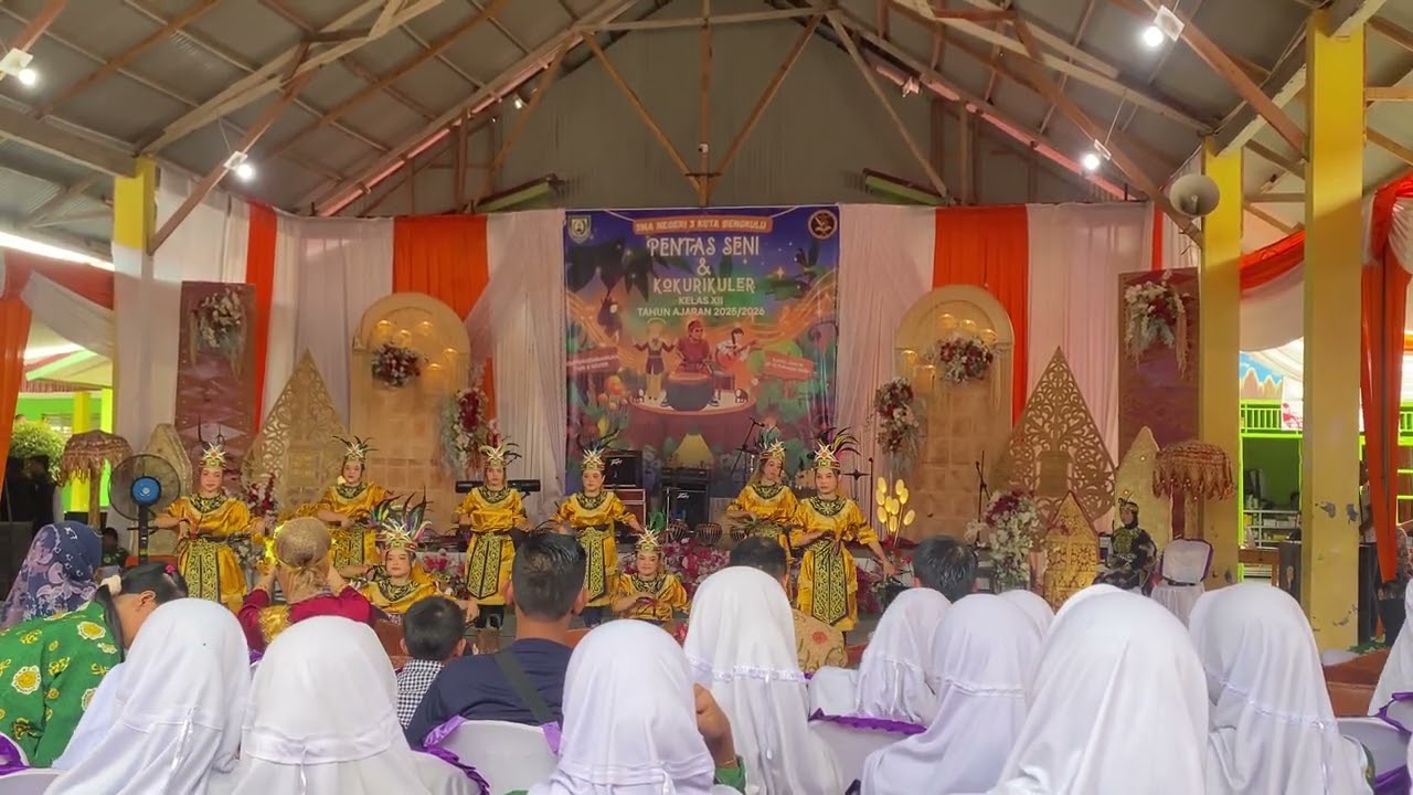 Tari Piluah Podi (Kalimantan)