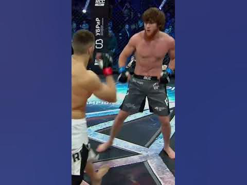 Шара Буллет в клетке! И начинает мощно! - YouTube