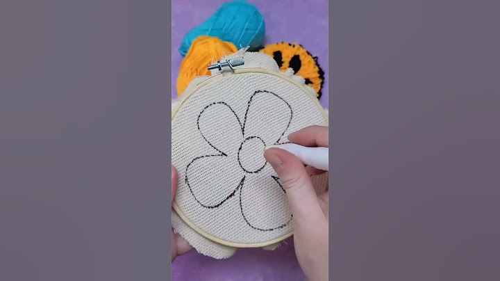 If you’re wanting to learn the basics of punch needling look no further #punchneedletutorial #shorts