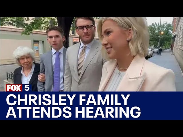 Hearing for Todd and Julie Chrisley in Atlanta | FOX 5 News class=