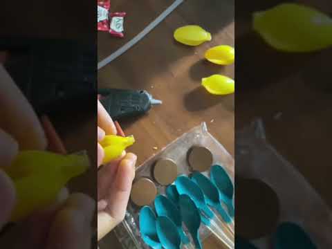 Kerajinan Anorganik &quot;Hiasan Dinding dari Sendok Plastik&quot; - YouTube