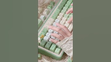 This green really loves💚#crypto #mechanicalkeyboard#asmr #keycap#keyboard#fyp#viral #customkeyboard