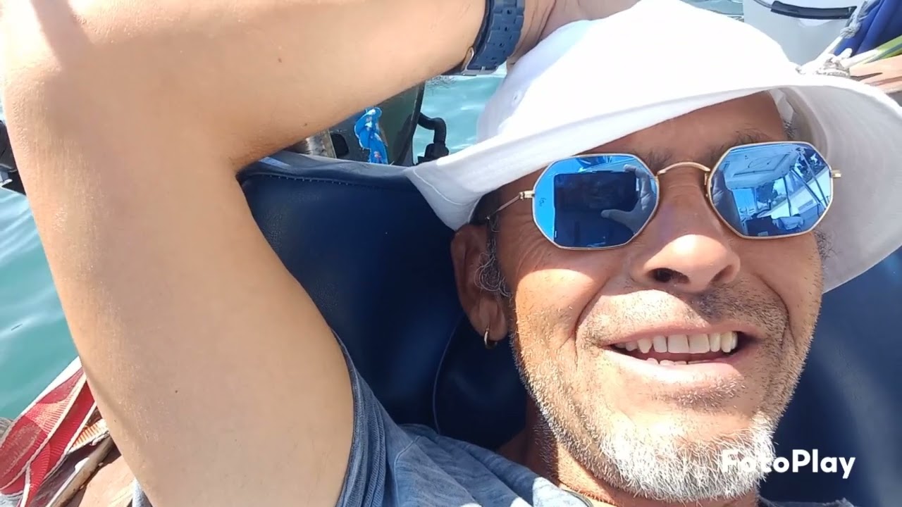 MEDITERRANEO A VELA....É LUI CHE COMANDA    !!!!!!