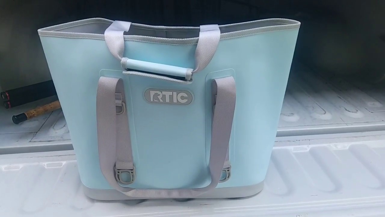 rtic seafoam green beach bag