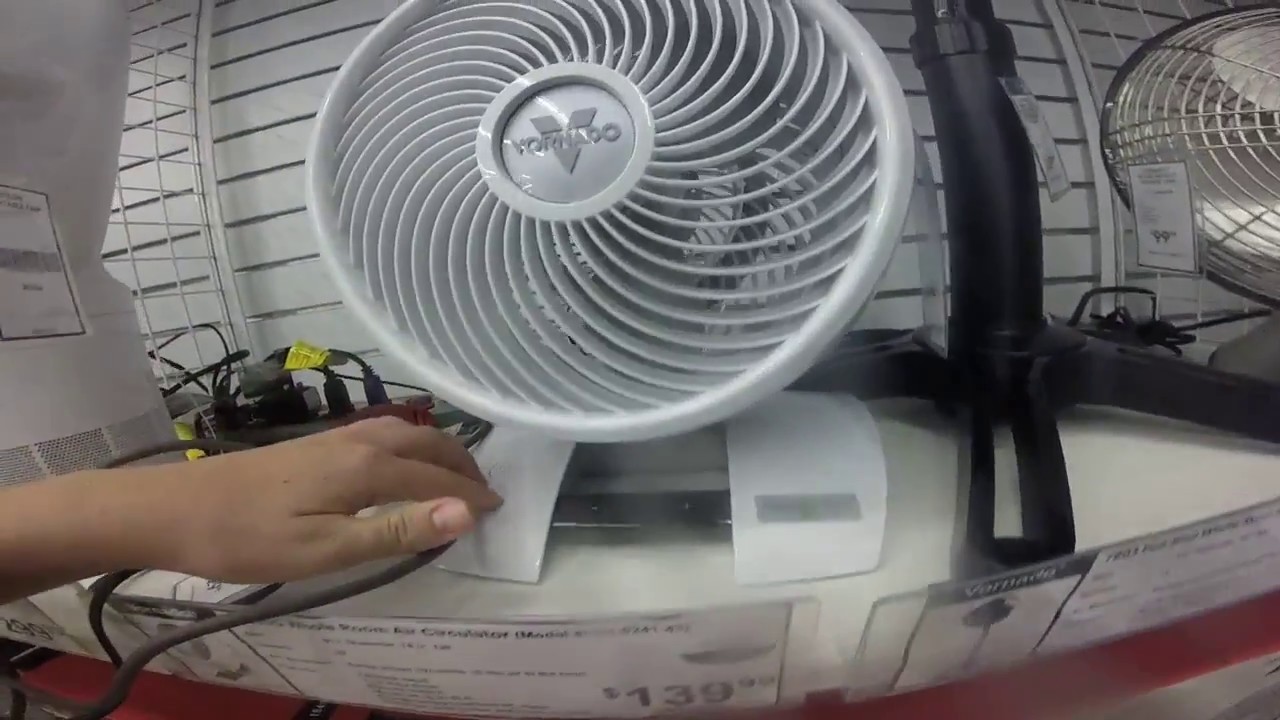 Several Fans On Display At Bed Bath Beyond Youtube