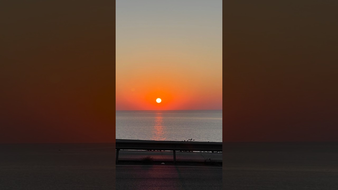 Unlocking the Magic: A Journey through the Golden Hour in Crete, Venezia, and Santorini