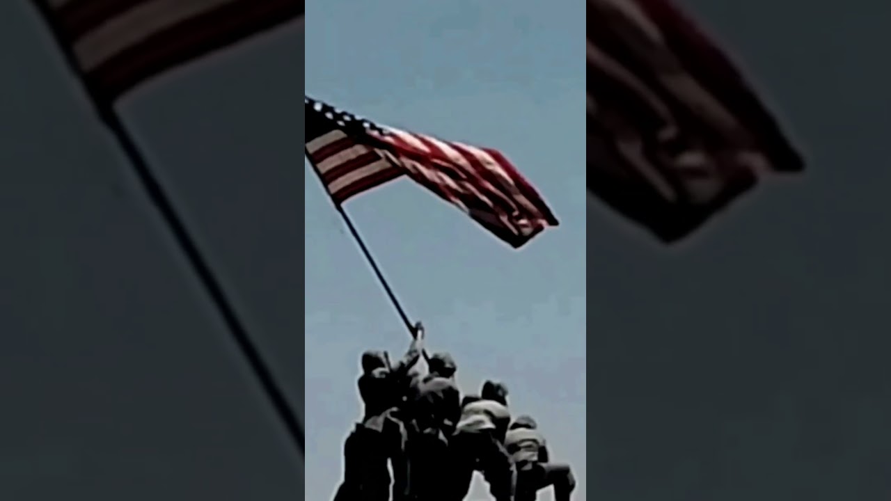 Реконструкция событий, связанных с мемориалом морской пехоты времен Второй мировой войны: запечат...