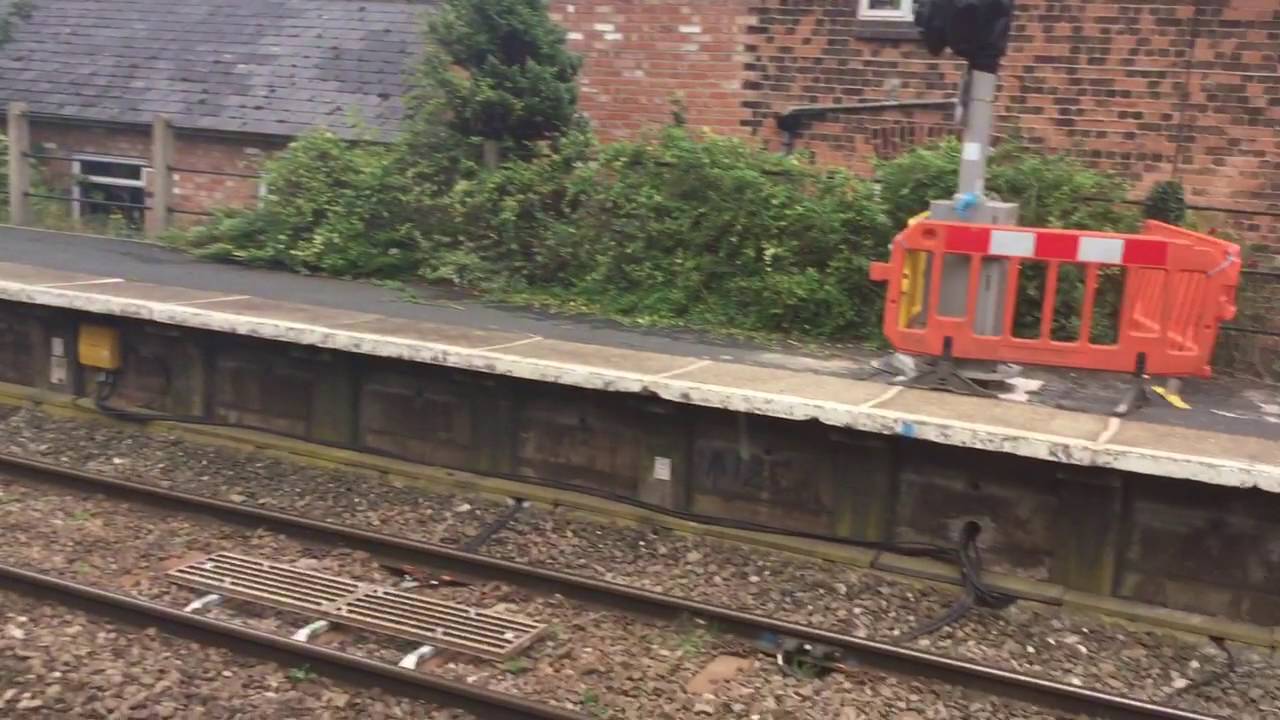 Rolleston Station Level Crossing (Notts) Saturday 17.09.2016 YouTube