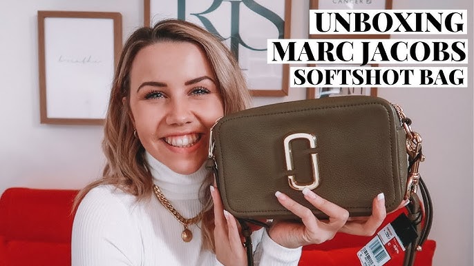 Unbox the Marc Jacobs Snapshot Camera Bag with me 💝 • • #unboxing