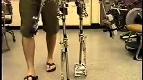 Steve Collin_s Passive Dynamic Robot