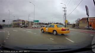 Appleton Roundabout Idiots:  Appleton Taxi doesn't want to Wait.