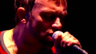 Video thumbnail of "Gorillaz Live at Glastonbury (HD) - Feel Good Inc."