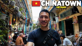 Experiencing the local energy of Chinatown in Saigon, Vietnam 🇻🇳 *SHOCKED*